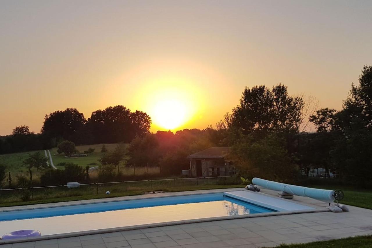 Chez Papi A Lascaux Montignac-Lascaux Exteriör bild